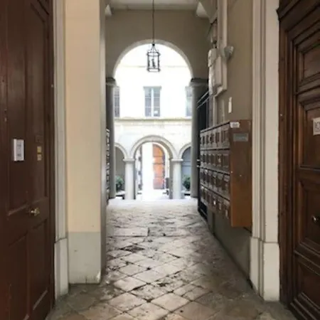 Le Petit Opera Λυών